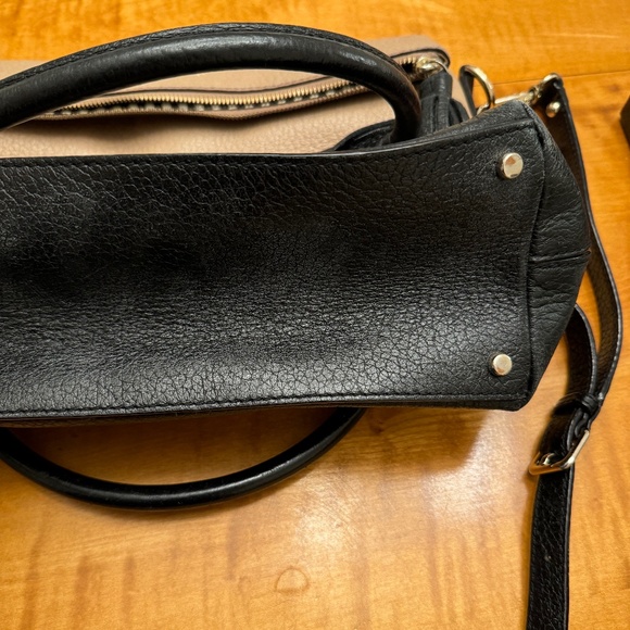 Kate Spade Purse - Picture 3 of 6